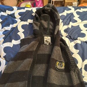 Xios zip front black/gray striped sweater vest Medium